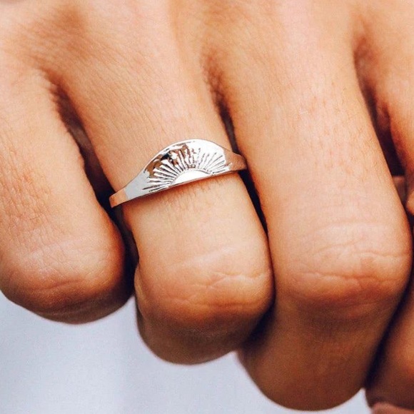 Pura Vida Jewelry - Pura Vida | Size 6 | Rising Sun Ring silver toned | Brass Rhodium Plated
